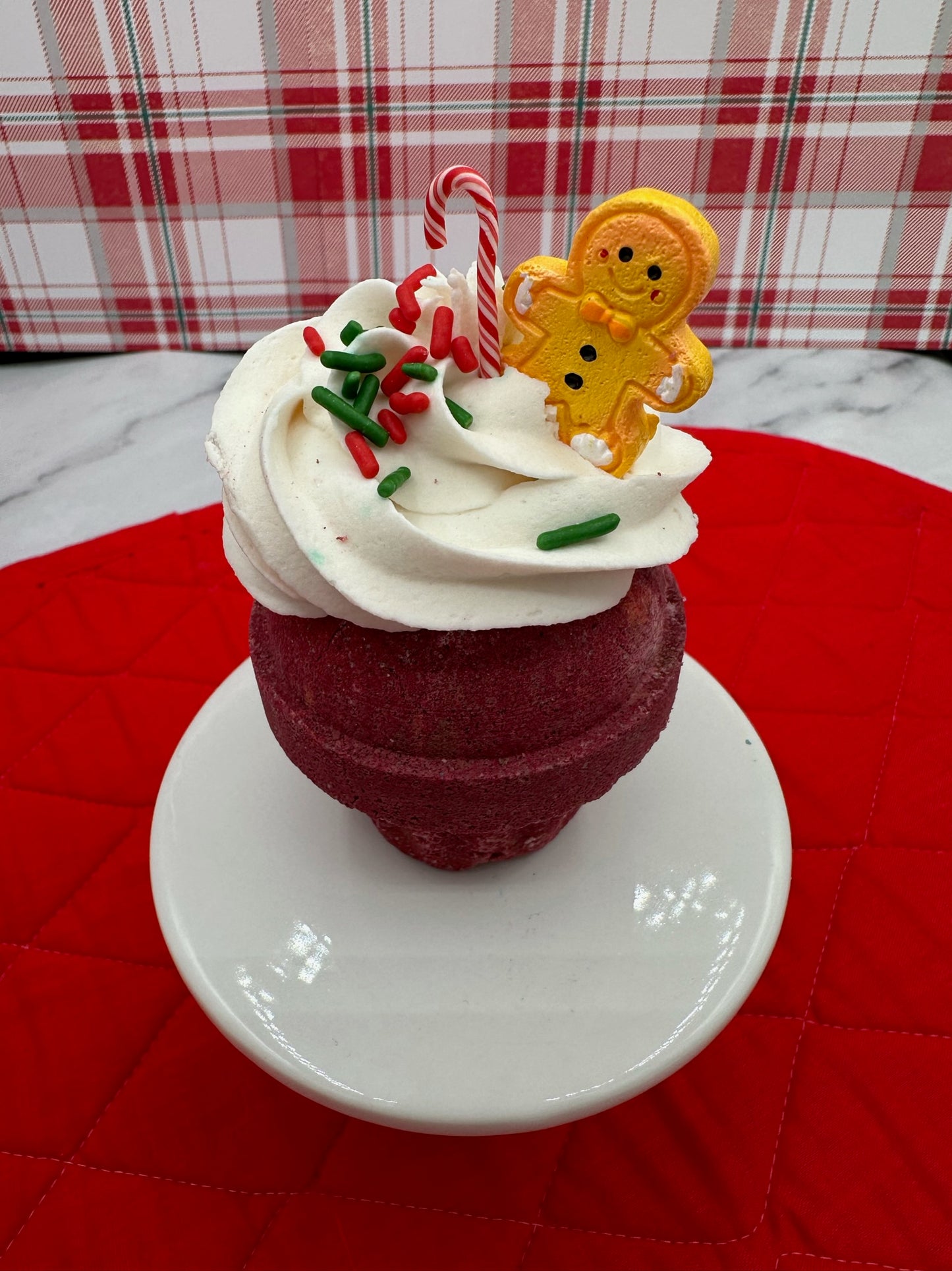 Gingerbread Brûlée Cupcake
