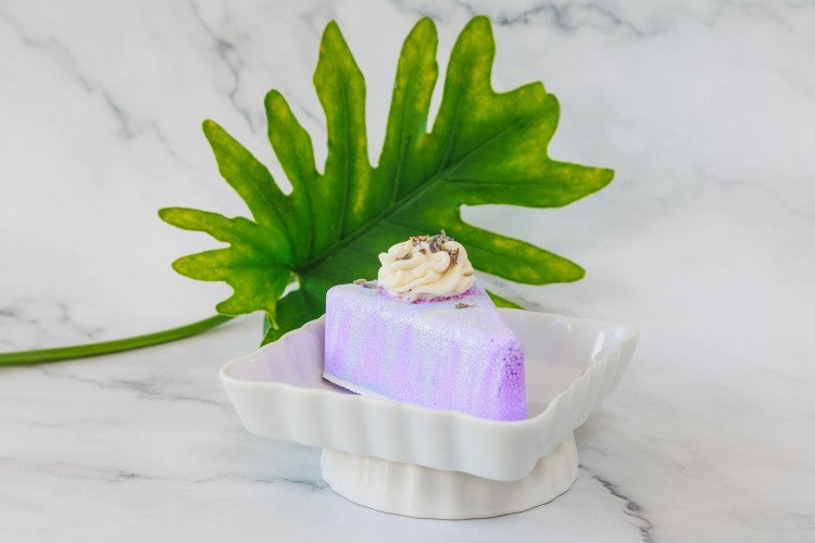 Lavender Tea Butter Cake Bath Bomb